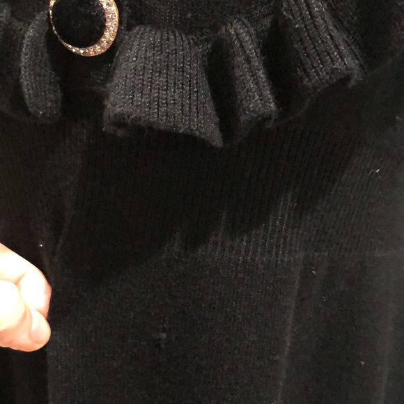 Boutique Black midi dress knit dress, super classy and flattering. Size small - Picture 3 of 5